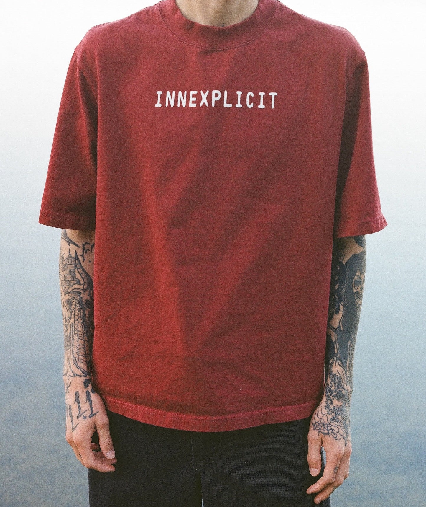 "COLDEST MOUNTAINS, HOTTEST PEOPLE" OVERSIZED T-SHIRT